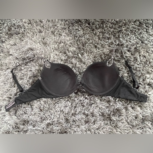 Victoria’s Secret Sexy Little Things Bra - Picture 4 of 6